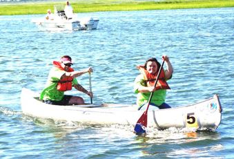 A boat heading to the starting line